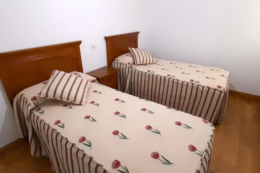 Apartamento Vistas Al Mar Con Piscina Y Terraza Foz Ngoại thất bức ảnh